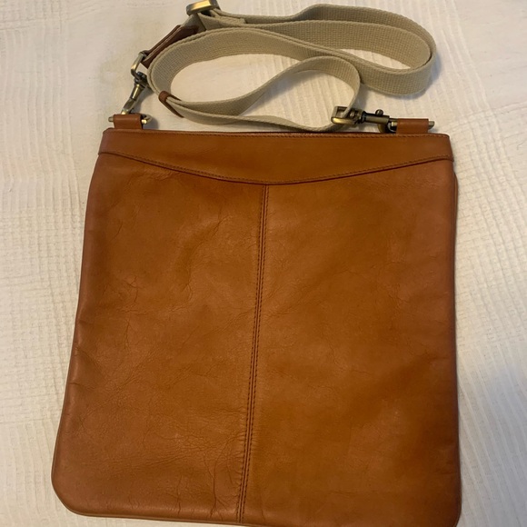 CLAVA Tan Leather Turnlock Cross Body bag - Picture 6 of 7